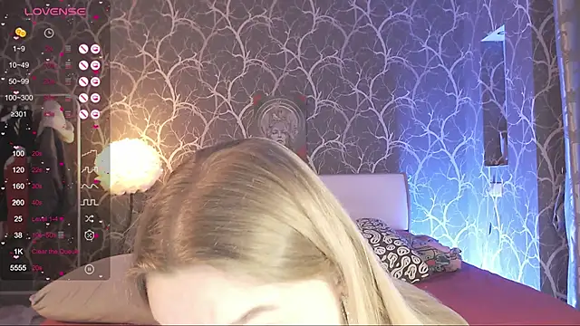 MiaMiaMeow online show from 03-11-26, 04:45