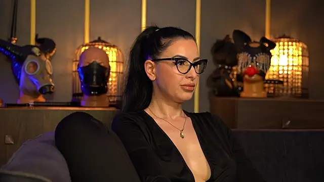 Snapshot of kelly_kent chatting on 05-17-26, 09:26 kelly kent online show from 05-17-26, 09:26