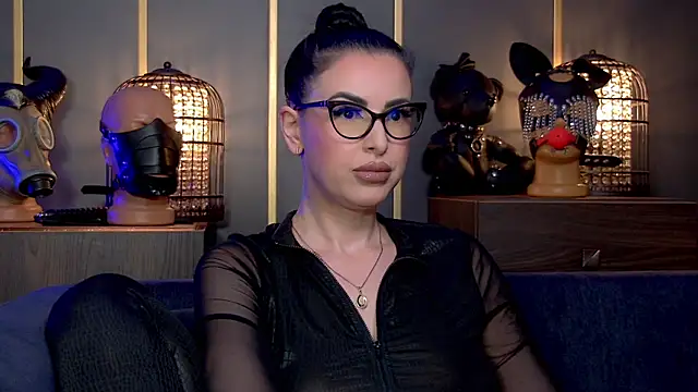 Snapshot of kelly_kent chatting on 05-24-26, 11:26 kelly kent online show from 05-24-26, 11:26