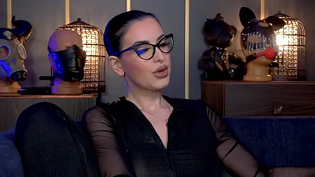Snapshot of kelly_kent chatting on 05-23-26, 11:15 kelly kent online show from 05-23-26, 11:15