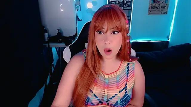 Snapshot of Emmy_Ruiz chatting on 02-22-25, 10:42 Emmy Ruiz online show from 02-22-25, 10:42