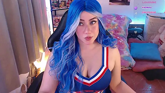 Emmy Ruiz online show from 04-10-26, 02:07