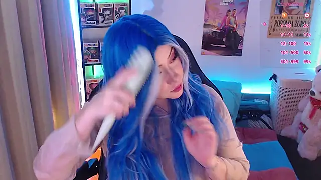 Emmy Ruiz online show from 04-03-26, 03:13