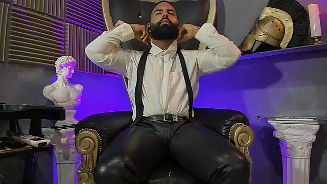 Snapshot of BeardAndrew chatting on 04-17-26, 05:43 BeardAndrew online show from 04-17-26, 05:43