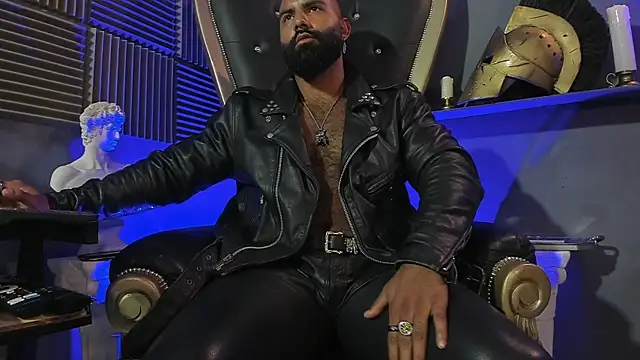 Snapshot of BeardAndrew chatting on 04-06-26, 03:57 BeardAndrew online show from 04-06-26, 03:57