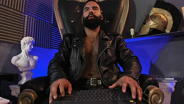 Snapshot of BeardAndrew chatting on 03-10-26, 02:59 BeardAndrew online show from 03-10-26, 02:59