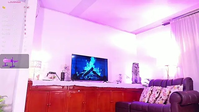 lara giraldo online show from 06-10-26, 11:17