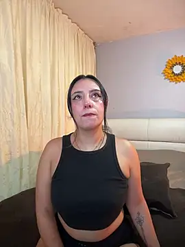 Freyja soh online show from 07-04-26, 03:38
