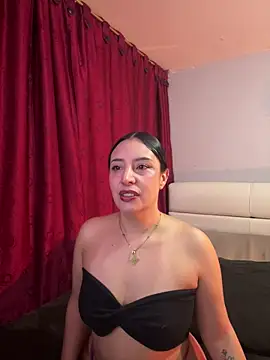 Freyja soh online show from 06-19-26, 02:56