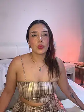 Freyja soh online show from 02-14-25, 12:41