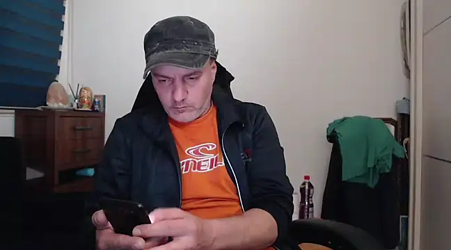 Snapshot of 0anal21 chatting on 03-01-25, 06:54 0anal21 online show from 03-01-25, 06:54