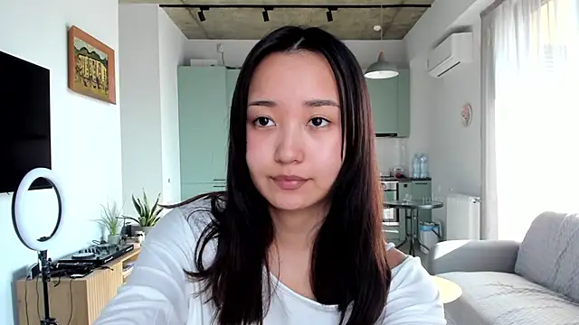 Snapshot of julias_tapes chatting on 01-24-25, 07:51 julias tapes online show from 01-24-25, 07:51