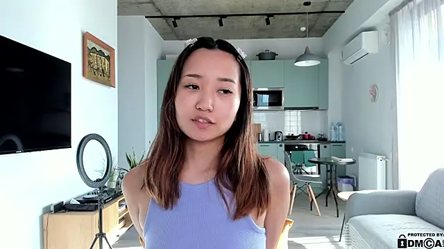 Snapshot of julias_tapes chatting on 01-12-25, 09:51 julias tapes online show from 01-12-25, 09:51
