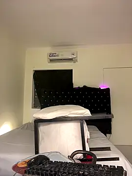 Yukie selfsucker online show from 11-23-25, 02:05