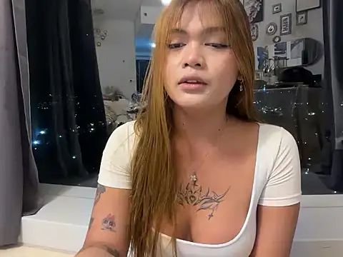 Claire Brooke online show from 11-12-25, 12:53