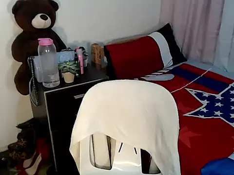 Snapshot of imyours-chenxx chatting on 05-20-26, 09:39 imyours-chenxx online show from 05-20-26, 09:39