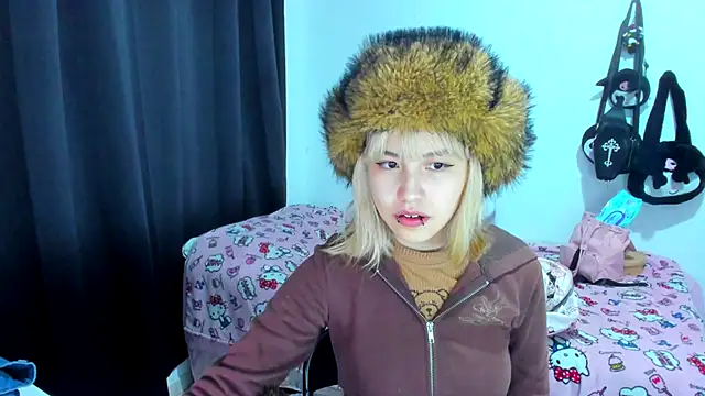 Akane-Mou online show from 11-25-25, 01:28