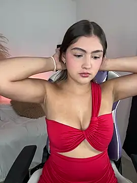 sofia henaok online show from 12-04-25, 07:35