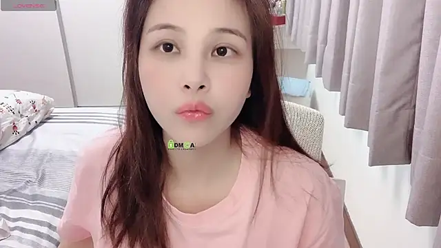 tw yaya online show from 10-30-25, 06:23