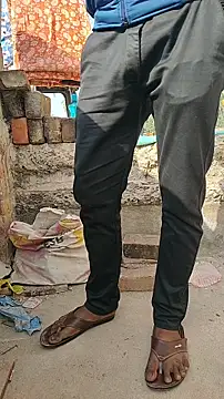 Snapshot of BLACK---MAMBA chatting on 01-08-26, 04:29 BLACK---MAMBA online show from 01-08-26, 04:29