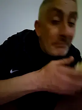 Snapshot of cuci45 chatting on 02-08-26, 10:07 cuci45 online show from 02-08-26, 10:07