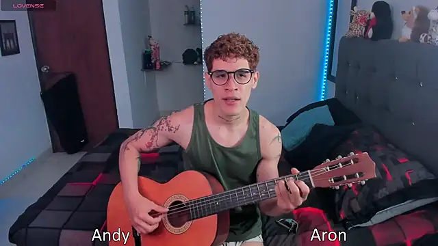 Snapshot of andybxby chatting on 09-26-25, 04:14 andybxby online show from 09-26-25, 04:14