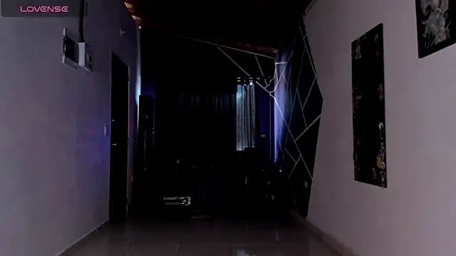 Snapshot of ink_demonxxx chatting on 03-20-25, 07:35 ink demonxxx online show from 03-20-25, 07:35