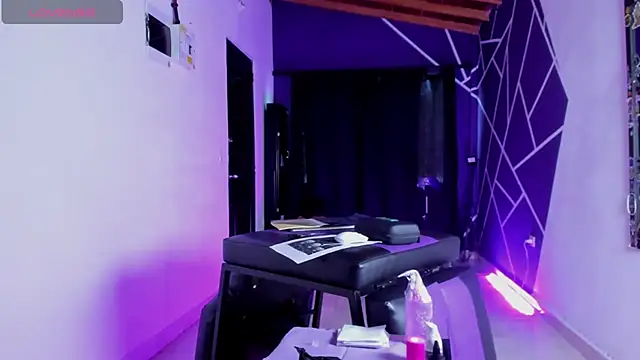 Snapshot of ink_demonxxx chatting on 10-01-25, 07:07 ink demonxxx online show from 10-01-25, 07:07