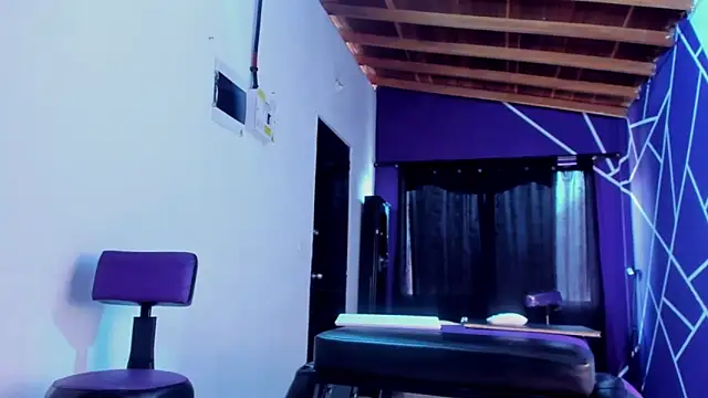 Snapshot of ink_demonxxx chatting on 10-06-25, 07:14 ink demonxxx online show from 10-06-25, 07:14