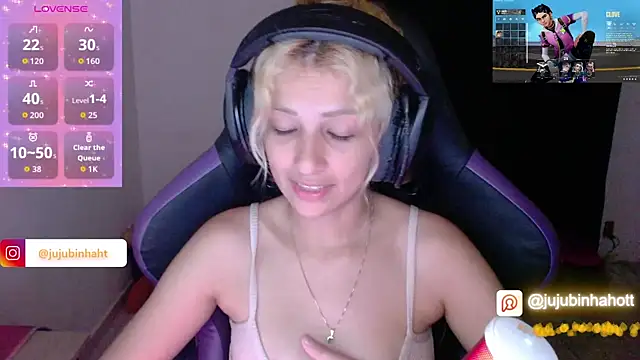 Snapshot of jujubinhahot chatting on 10-29-25, 04:00 jujubinhahot online show from 10-29-25, 04:00