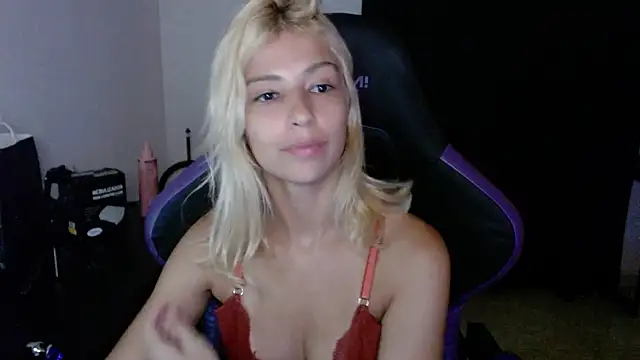 Snapshot of jujubinhahot chatting on 11-14-25, 12:47 jujubinhahot online show from 11-14-25, 12:47