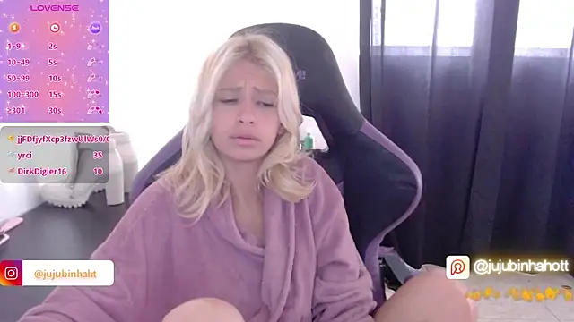 Snapshot of jujubinhahot chatting on 11-23-25, 10:58 jujubinhahot online show from 11-23-25, 10:58