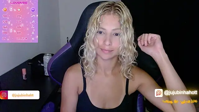 Snapshot of jujubinhahot chatting on 11-19-25, 12:21 jujubinhahot online show from 11-19-25, 12:21