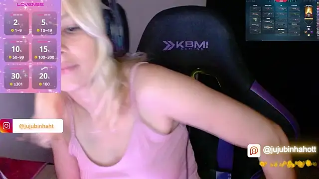 Snapshot of jujubinhahot chatting on 10-30-25, 11:56 jujubinhahot online show from 10-30-25, 11:56