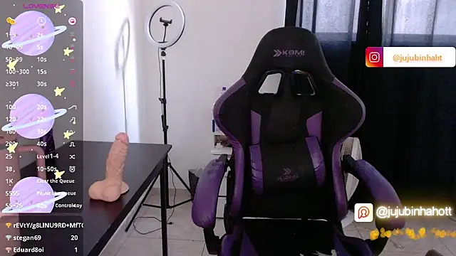 Snapshot of jujubinhahot chatting on 11-28-25, 08:09 jujubinhahot online show from 11-28-25, 08:09