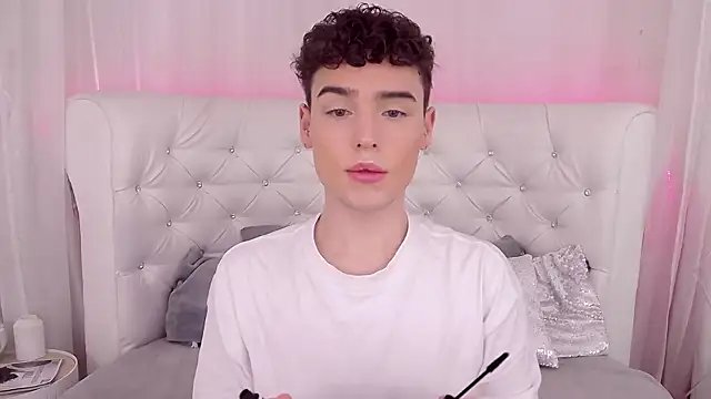 RobbyCharming online show from 09-14-25, 03:40