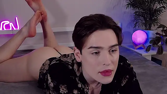 Snapshot of RobbyCharming chatting on 05-08-26, 05:11 RobbyCharming online show from 05-08-26, 05:11