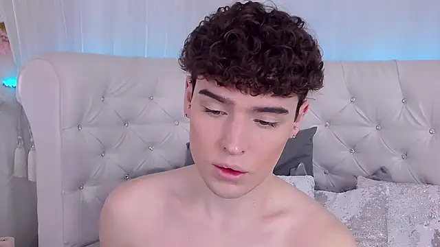 Snapshot of RobbyCharming chatting on 11-08-25, 03:43 RobbyCharming online show from 11-08-25, 03:43