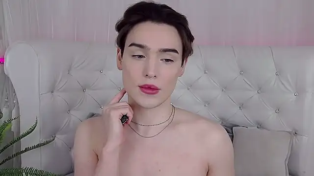 Snapshot of RobbyCharming chatting on 04-26-26, 04:43 RobbyCharming online show from 04-26-26, 04:43