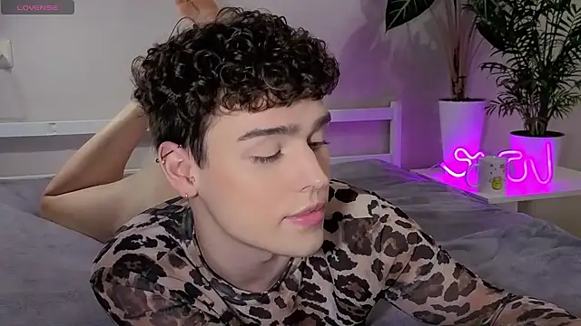 RobbyCharming online show from 10-08-25, 11:12
