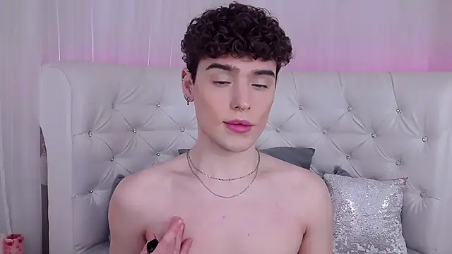 Snapshot of RobbyCharming chatting on 11-30-25, 04:02 RobbyCharming online show from 11-30-25, 04:02