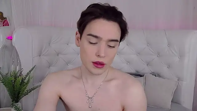Snapshot of RobbyCharming chatting on 04-20-26, 04:48 RobbyCharming online show from 04-20-26, 04:48