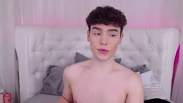 RobbyCharming online show from 10-17-25, 03:43