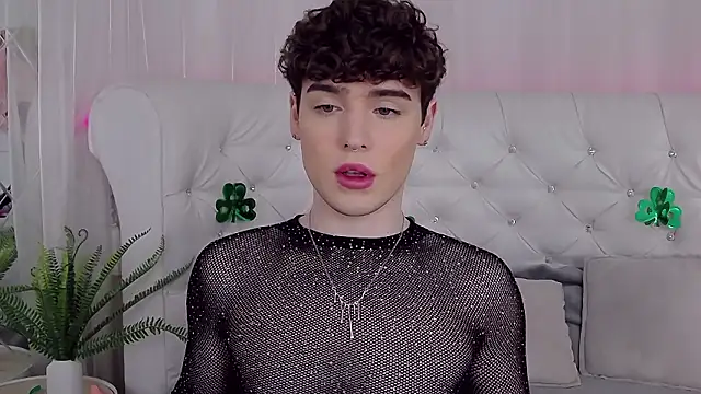 Snapshot of RobbyCharming chatting on 03-15-26, 04:30 RobbyCharming online show from 03-15-26, 04:30