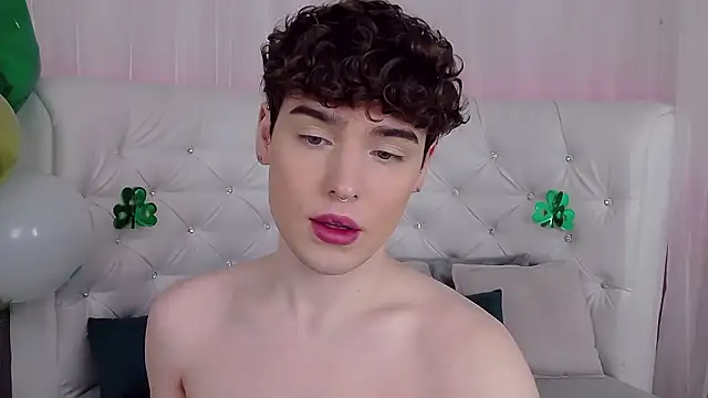 Snapshot of RobbyCharming chatting on 03-13-26, 04:28 RobbyCharming online show from 03-13-26, 04:28