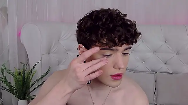 Snapshot of RobbyCharming chatting on 03-08-26, 04:49 RobbyCharming online show from 03-08-26, 04:49