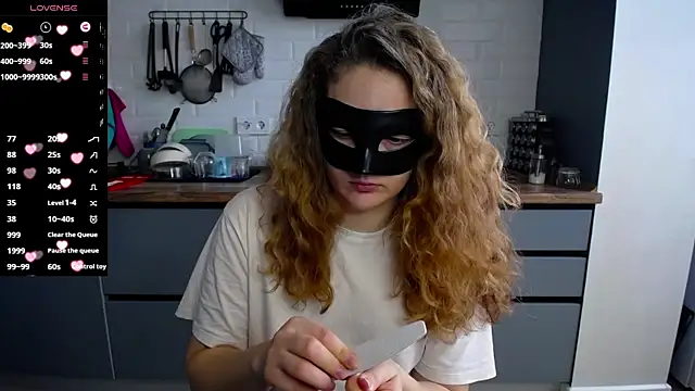 BubbbleGumm online show from 04-29-26, 07:23