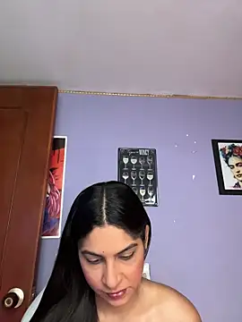 Snapshot of charlotte_stevenss_ chatting on 09-16-25, 02:29 charlotte stevenss online show from 09-16-25, 02:29