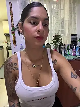 Snapshot of charlotte_stevenss_ chatting on 03-14-25, 01:35 charlotte stevenss online show from 03-14-25, 01:35