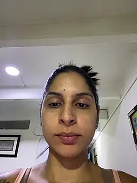 Snapshot of charlotte_stevenss_ chatting on 02-21-25, 01:22 charlotte stevenss online show from 02-21-25, 01:22